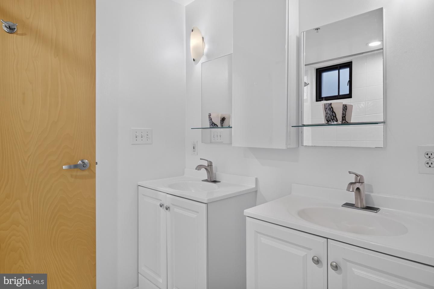 1454 Belmont St Nw #2 Property Photo 20