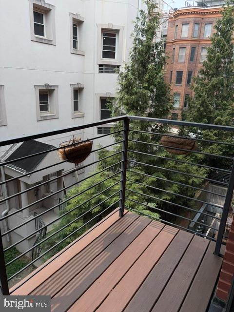 1412 Chapin St Nw #303 Property Photo 6