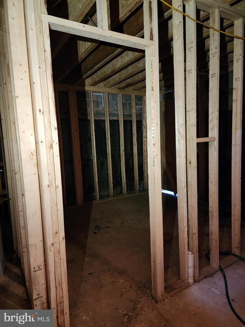 1616 E St Ne Property Photo 13