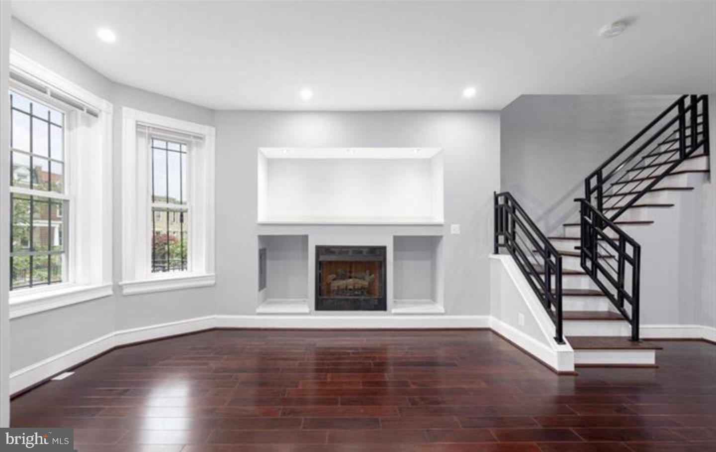 3633 11th St Nw #a Property Photo 4