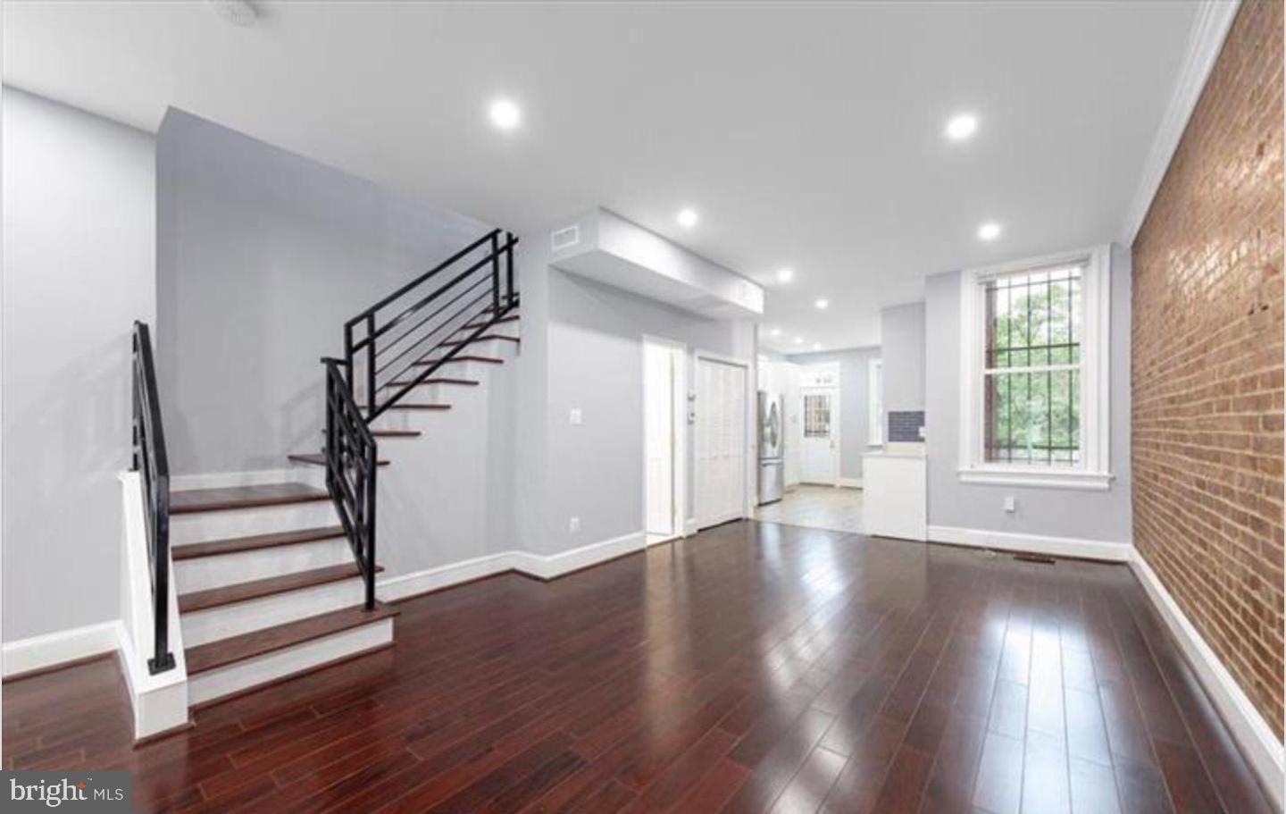 3633 11th St Nw #a Property Photo 6