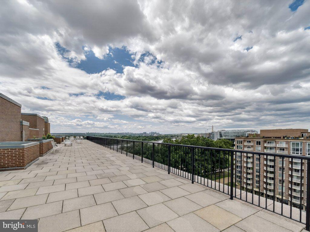 510 N St Sw #n422 Property Photo 47