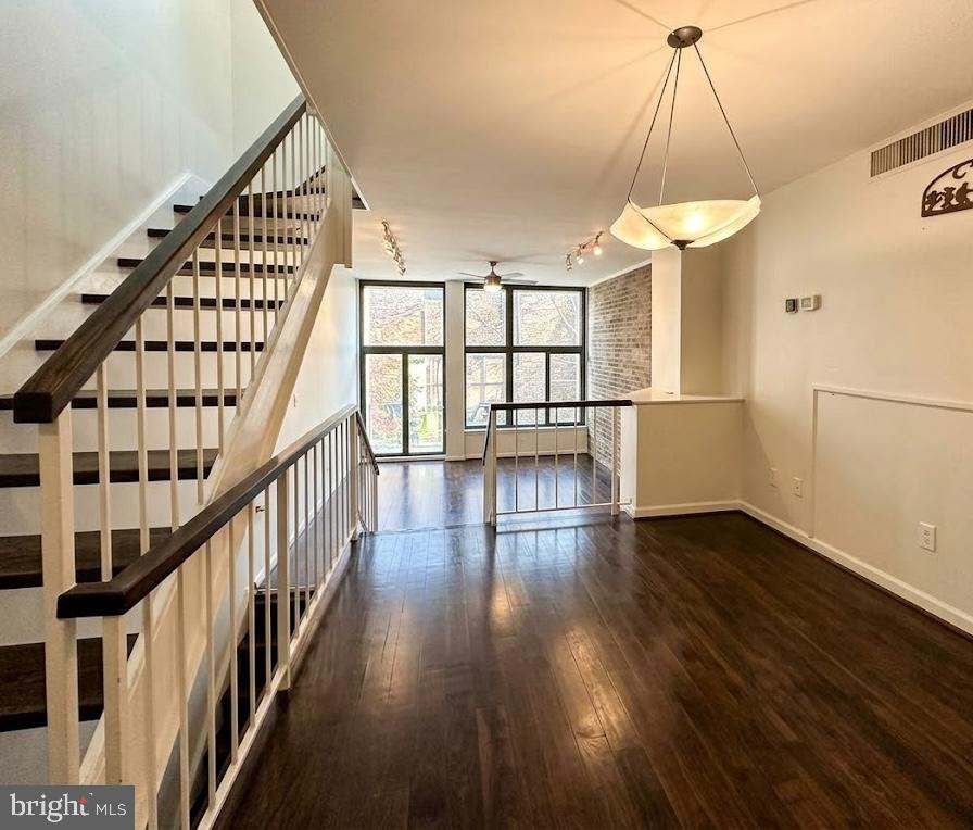 292 M St Sw #292 Property Photo 3