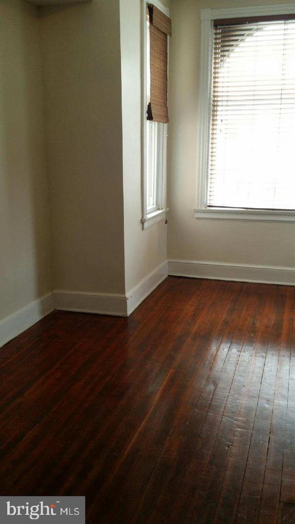 237 Elm St Nw Property Photo 6