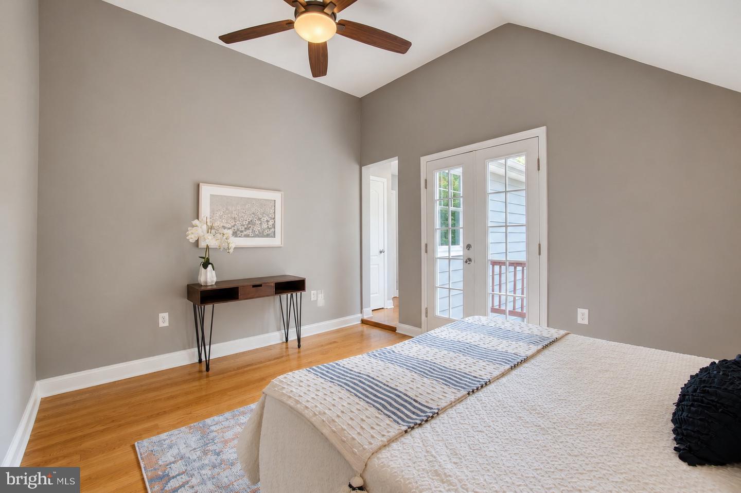 1257 Newton St Ne Property Photo 16