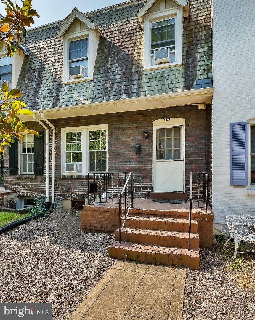 3624 S St Nw Property Photo 2