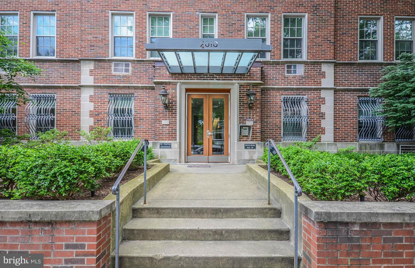 2010 KALORAMA RD NW #501 Property Photo 1