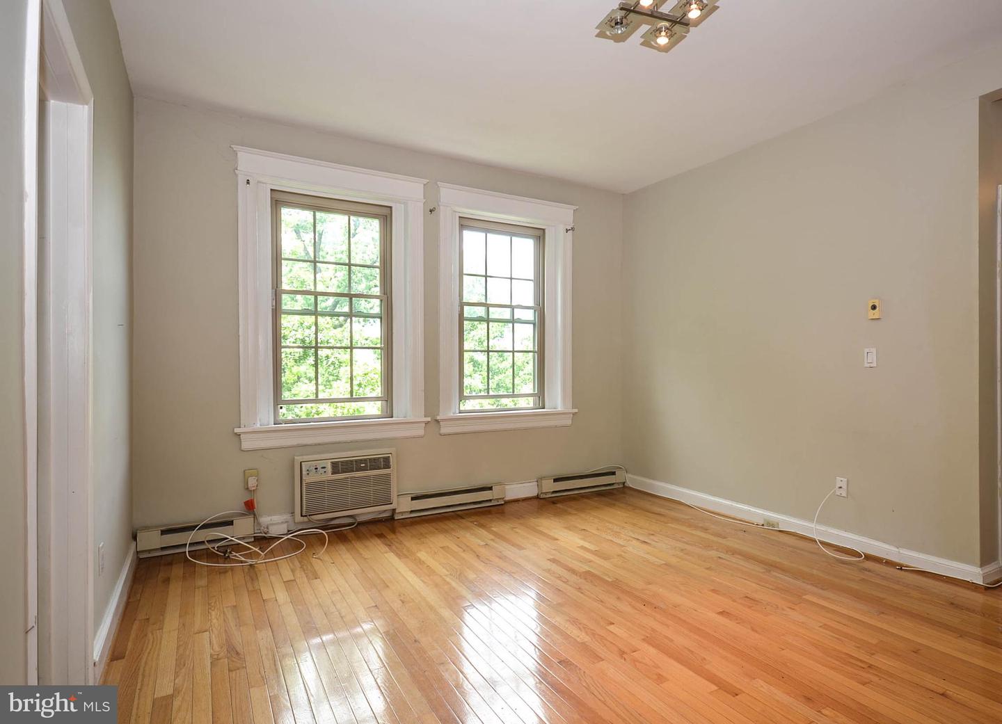 2010 Kalorama Rd Nw #501 Property Photo 5