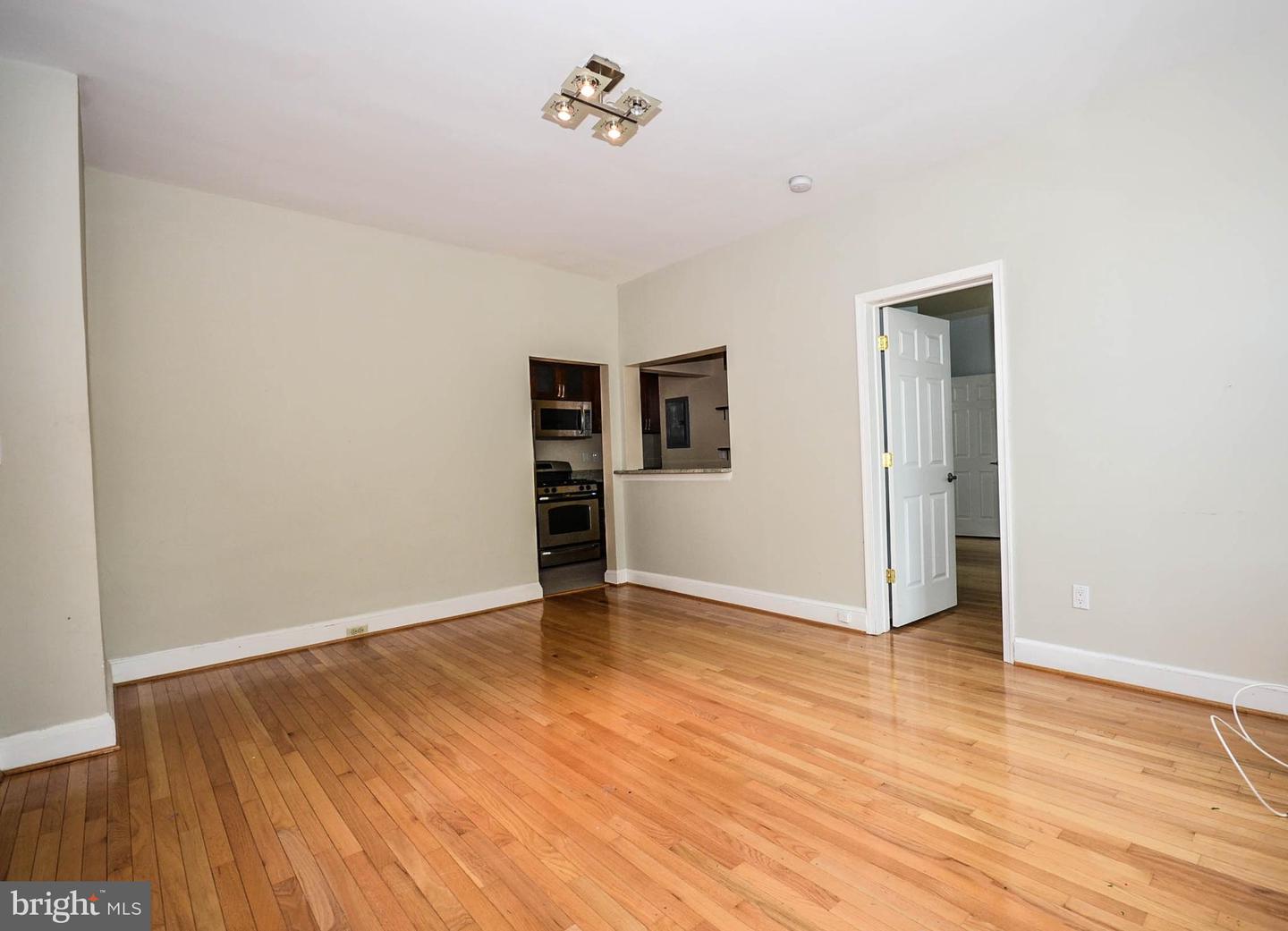 2010 Kalorama Rd Nw #501 Property Photo 7