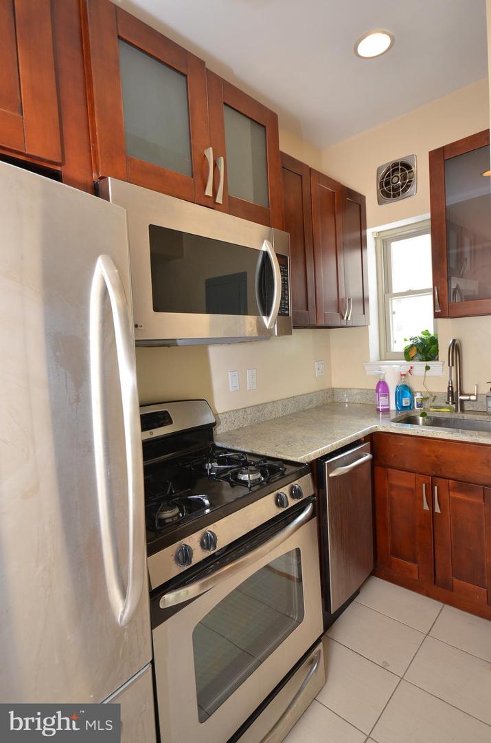 2010 Kalorama Rd Nw #501 Property Photo 11