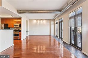 1390 Kenyon St Nw #702 Property Photo 3