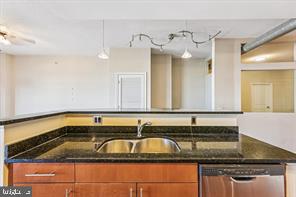 1390 Kenyon St Nw #702 Property Photo 6
