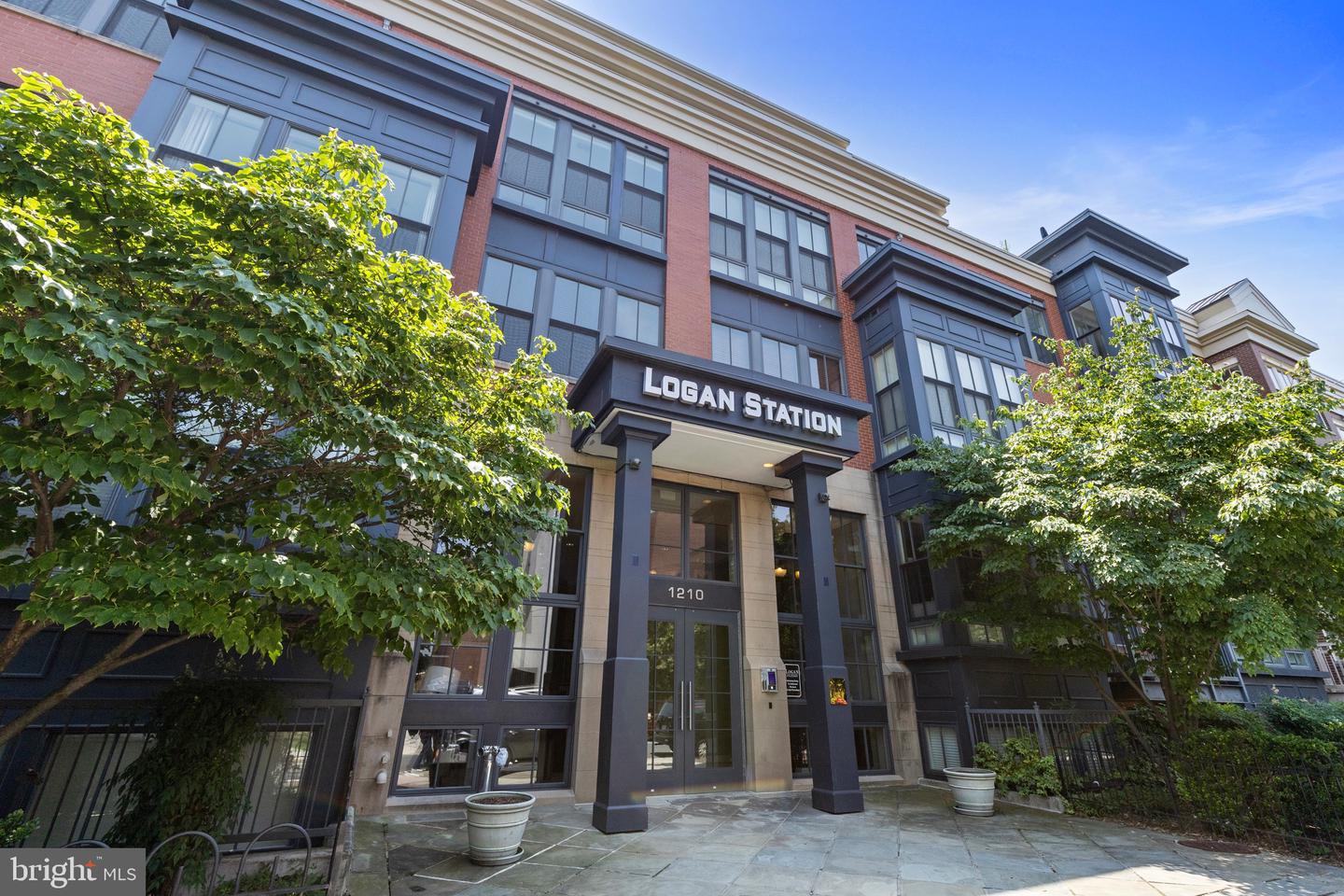 1210 R St Nw #b1 Property Photo 1