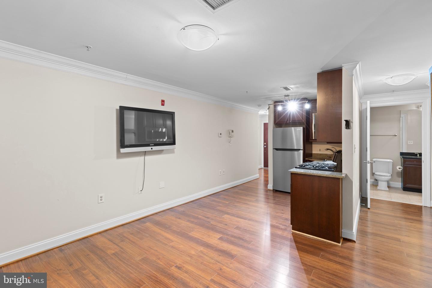1210 R St Nw #b1 Property Photo 10