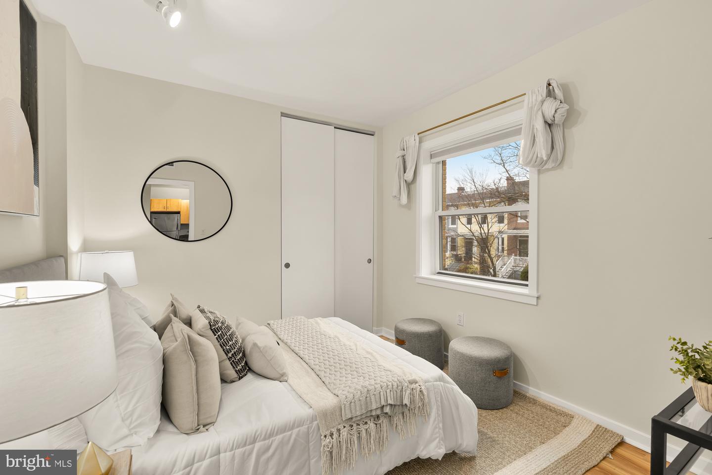 3534 10th St Nw #200 Property Photo 8