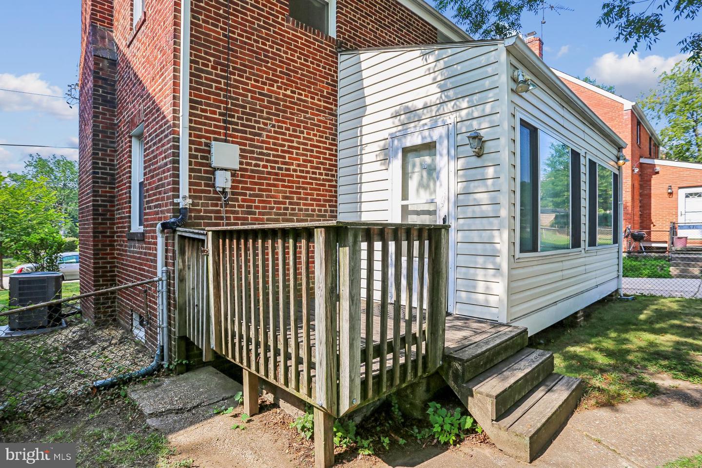 1674 Varnum Pl Ne Property Photo 16