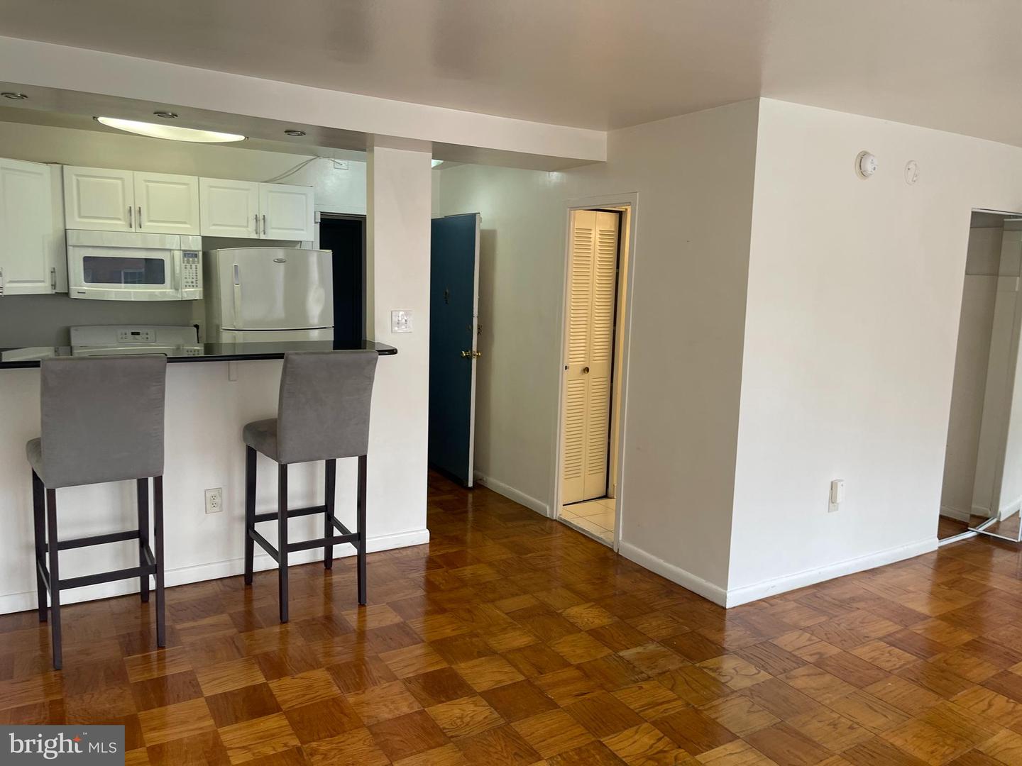 922 24th St Nw #206 Property Photo 19