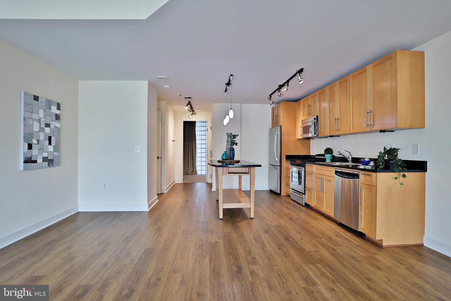 2125 14th St Nw #701 Property Photo 8