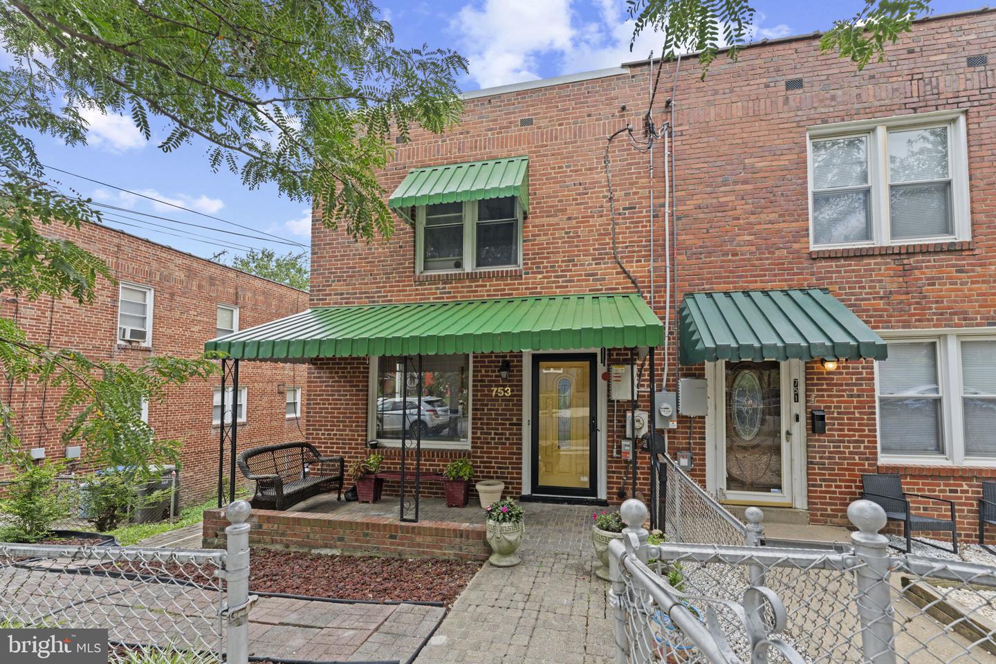 753 Congress St Se Property Photo 1