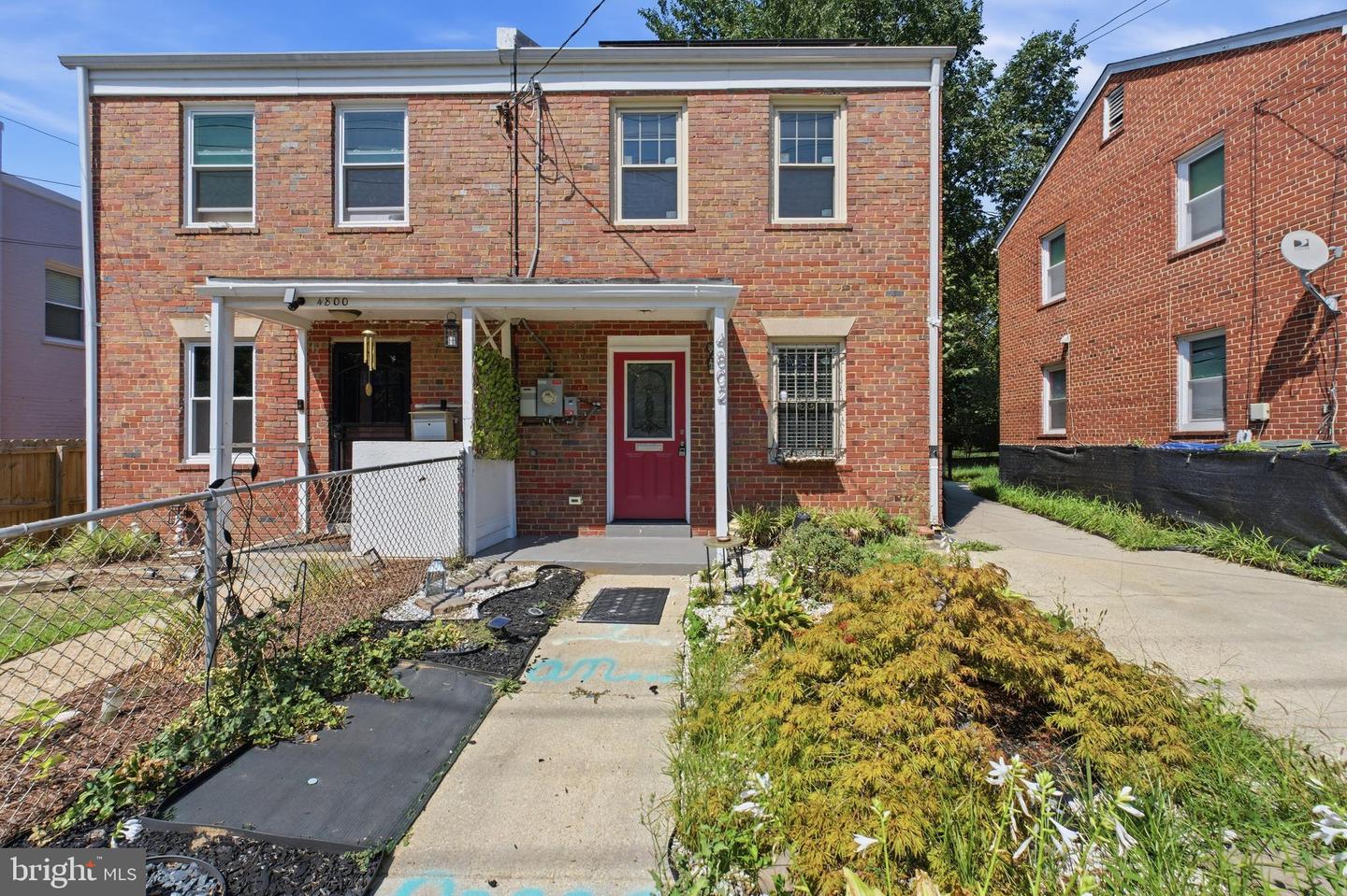 4802 B ST SE Property Photo 1
