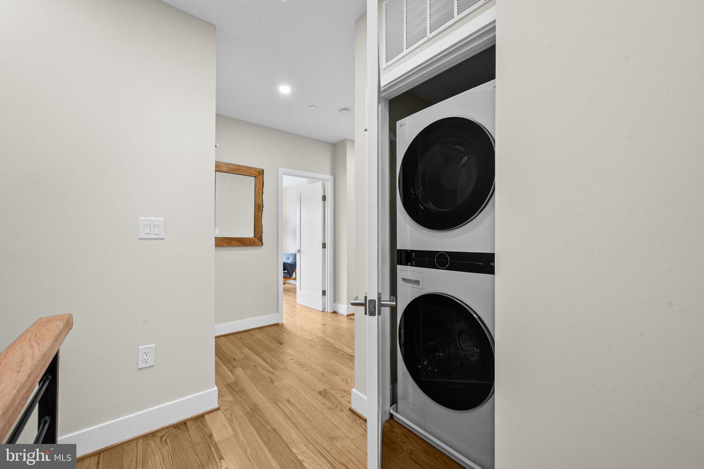 615 Morton Pl Ne Property Photo 22