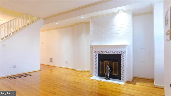1209 E St Ne Property Photo 6