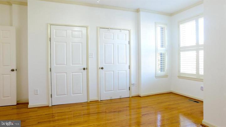 1209 E St Ne Property Photo 20