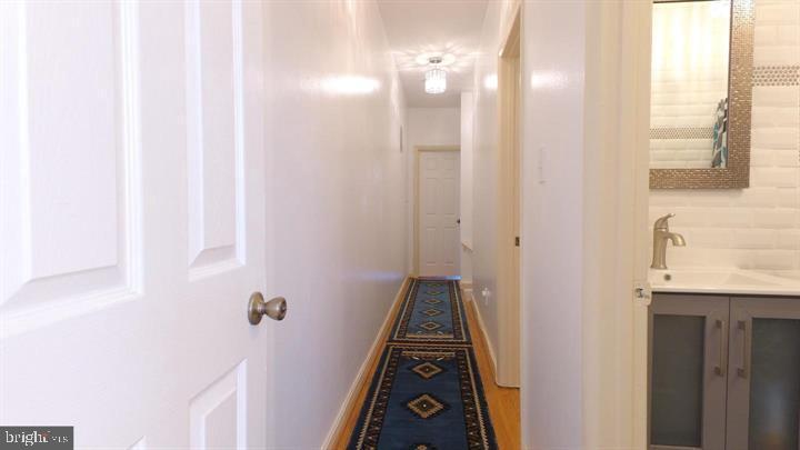 1209 E St Ne Property Photo 27
