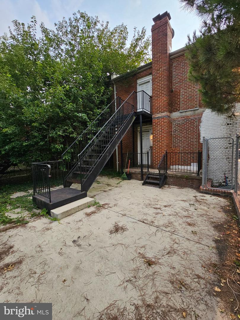 505 44th St Ne #a Property Photo 11