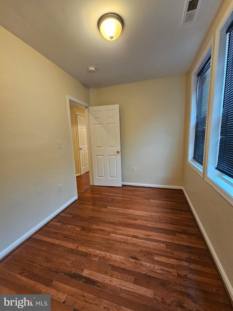 505 44th St Ne #a Property Photo 16