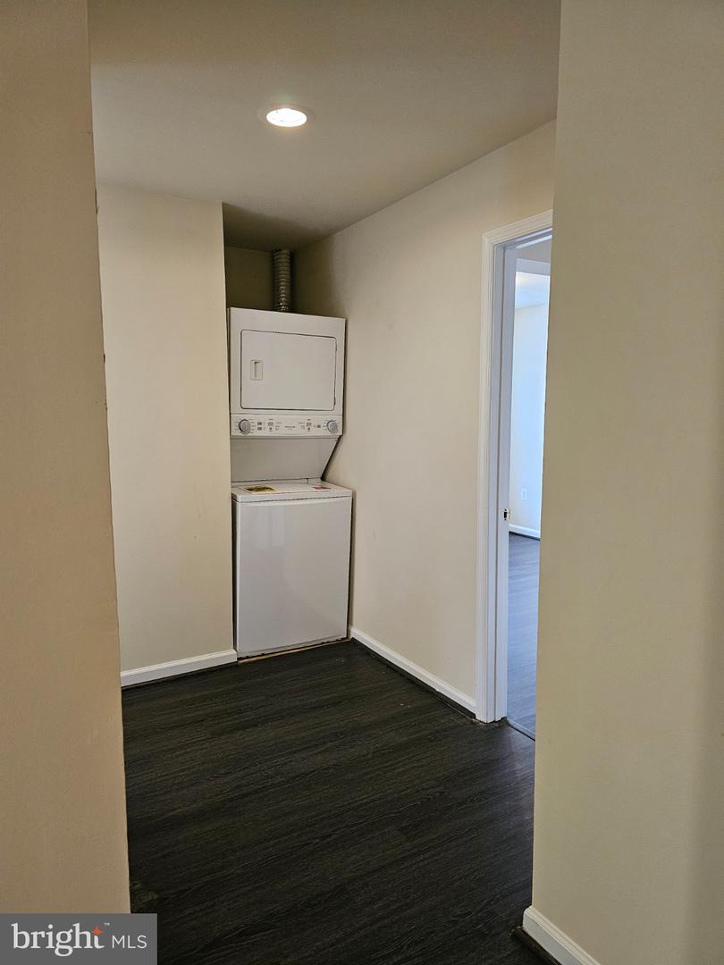 505 44th St Ne #b Property Photo 7