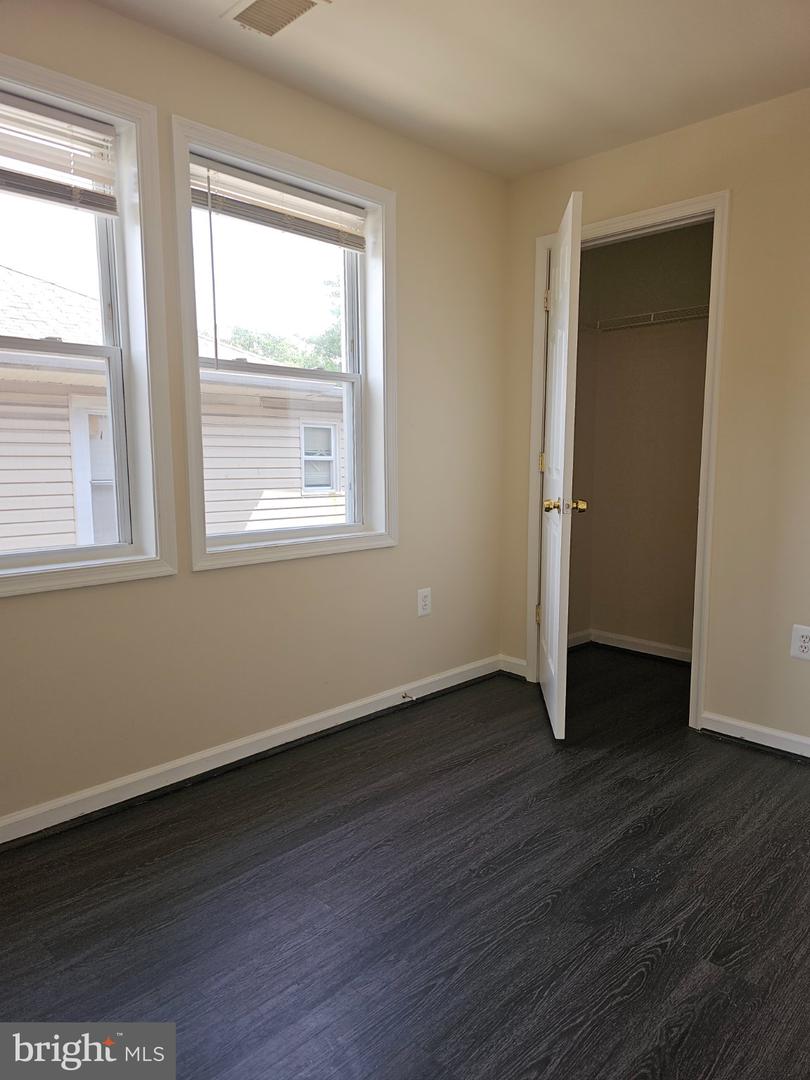 505 44th St Ne #b Property Photo 17