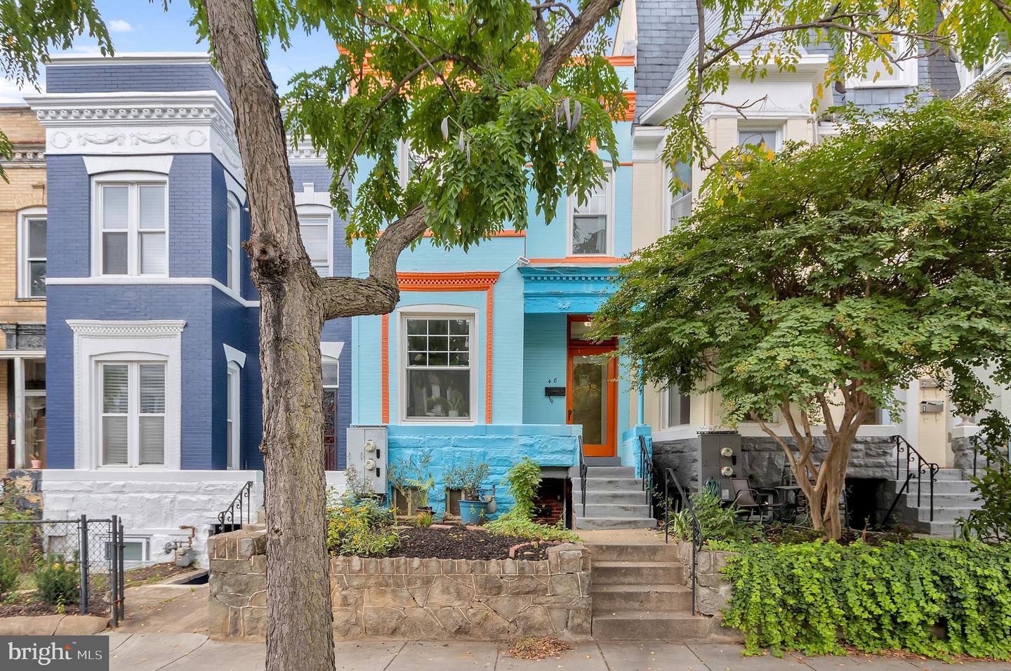 48 Q St Ne #a Property Photo 1