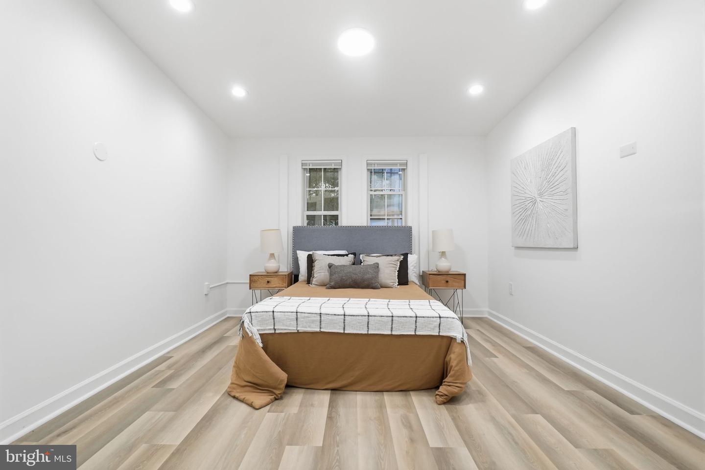 2015 4th St Ne Property Photo 18