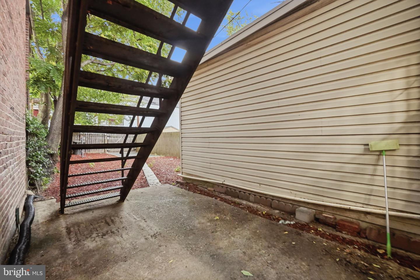 2015 4th St Ne Property Photo 32
