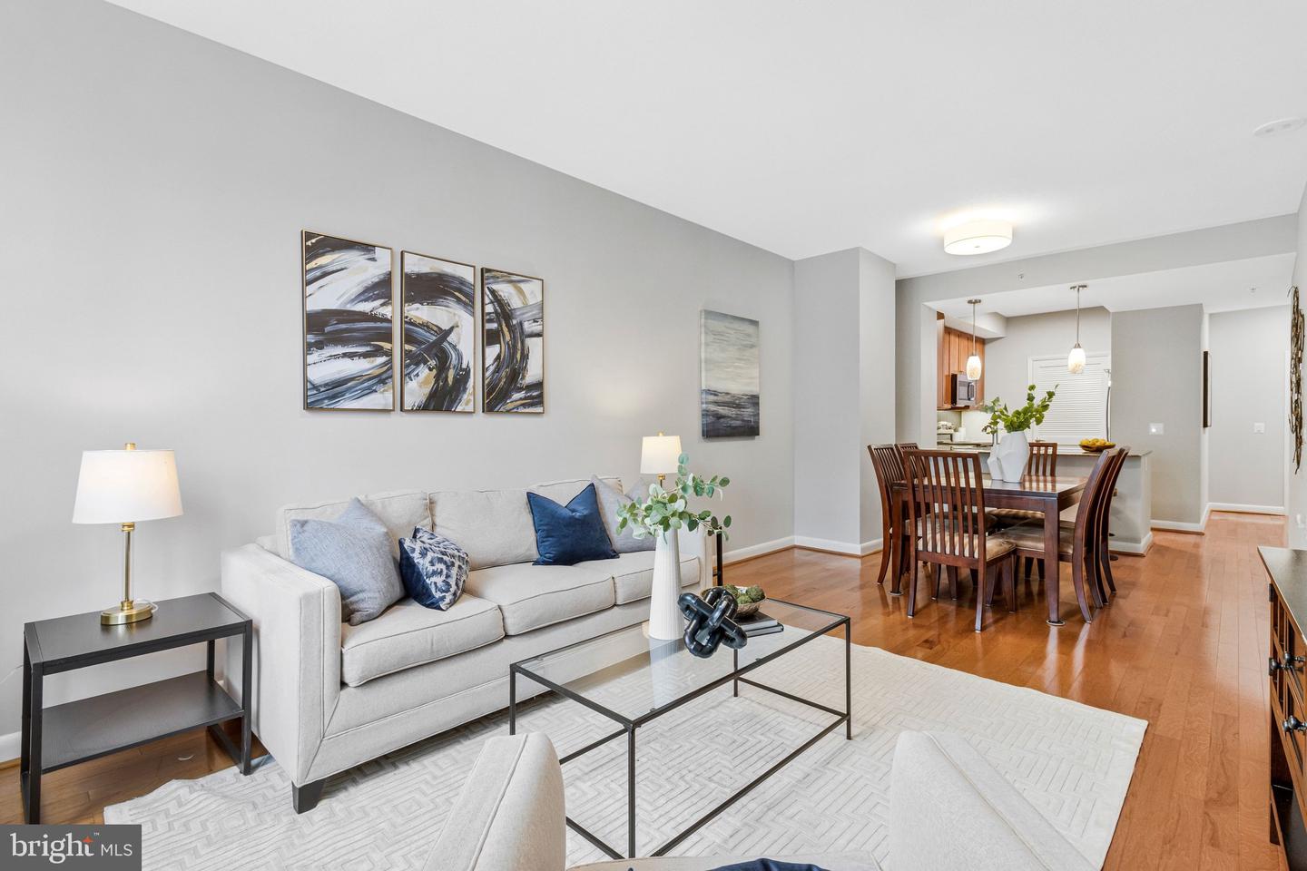 400 Massachusetts Ave Nw #803 Property Photo 1