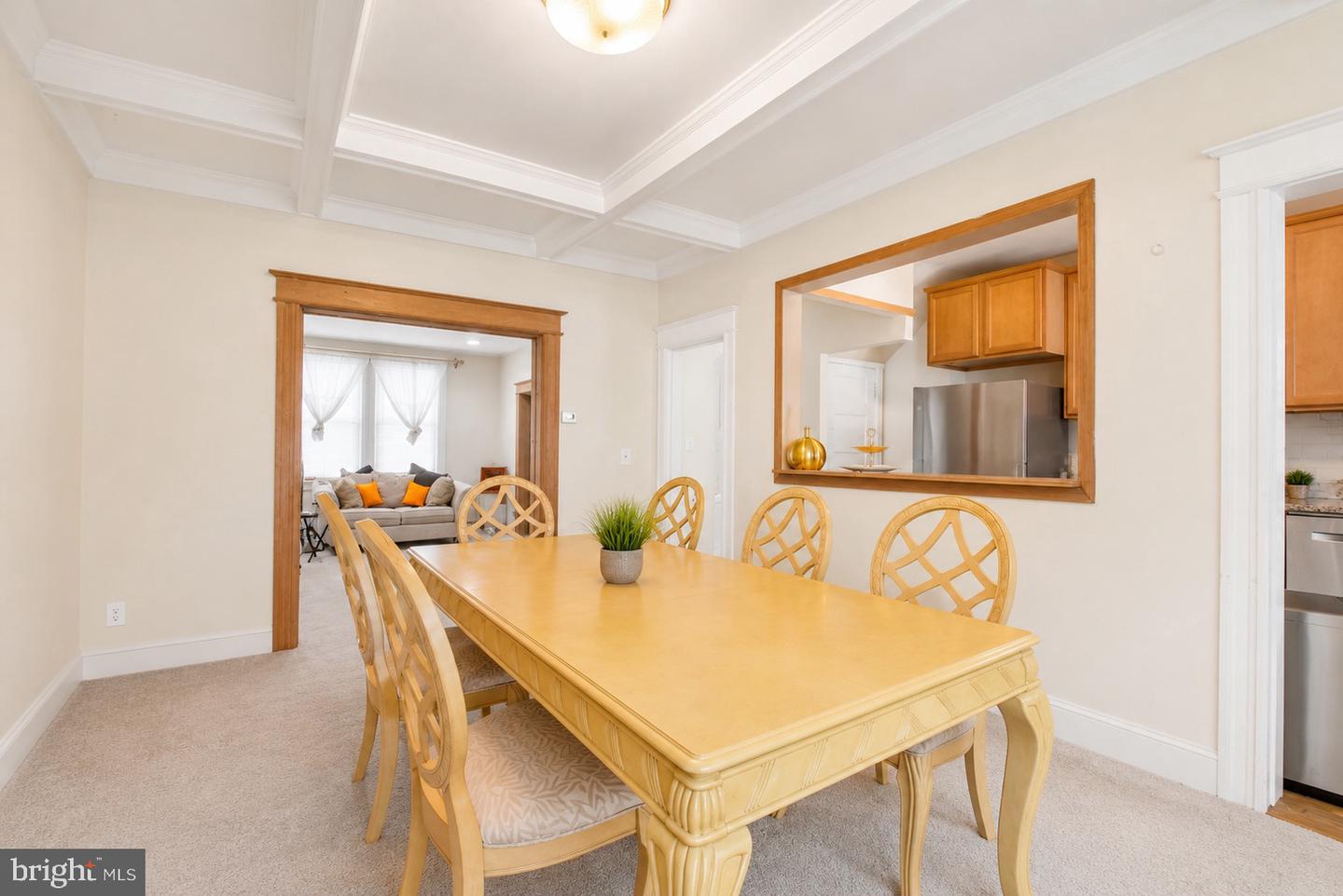 4513 Iowa Ave Nw Property Photo 4