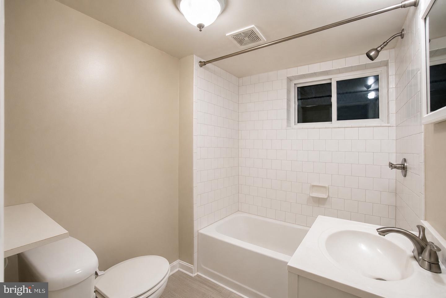 4513 Iowa Ave Nw Property Photo 18