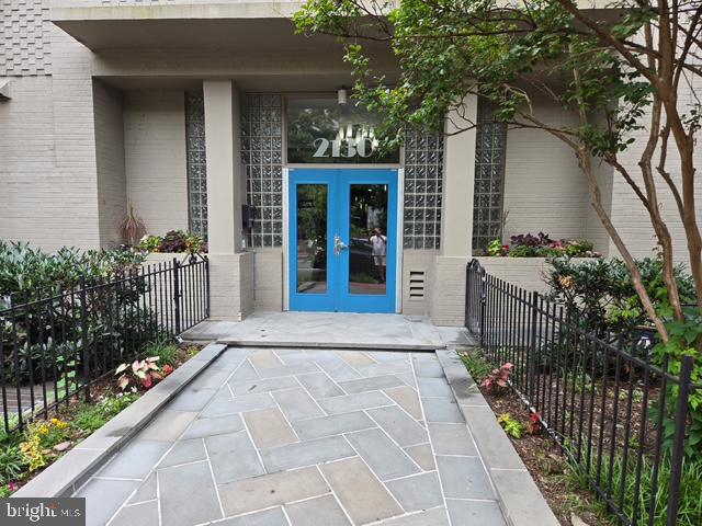 2130 N ST NW #4C Property Photo 1