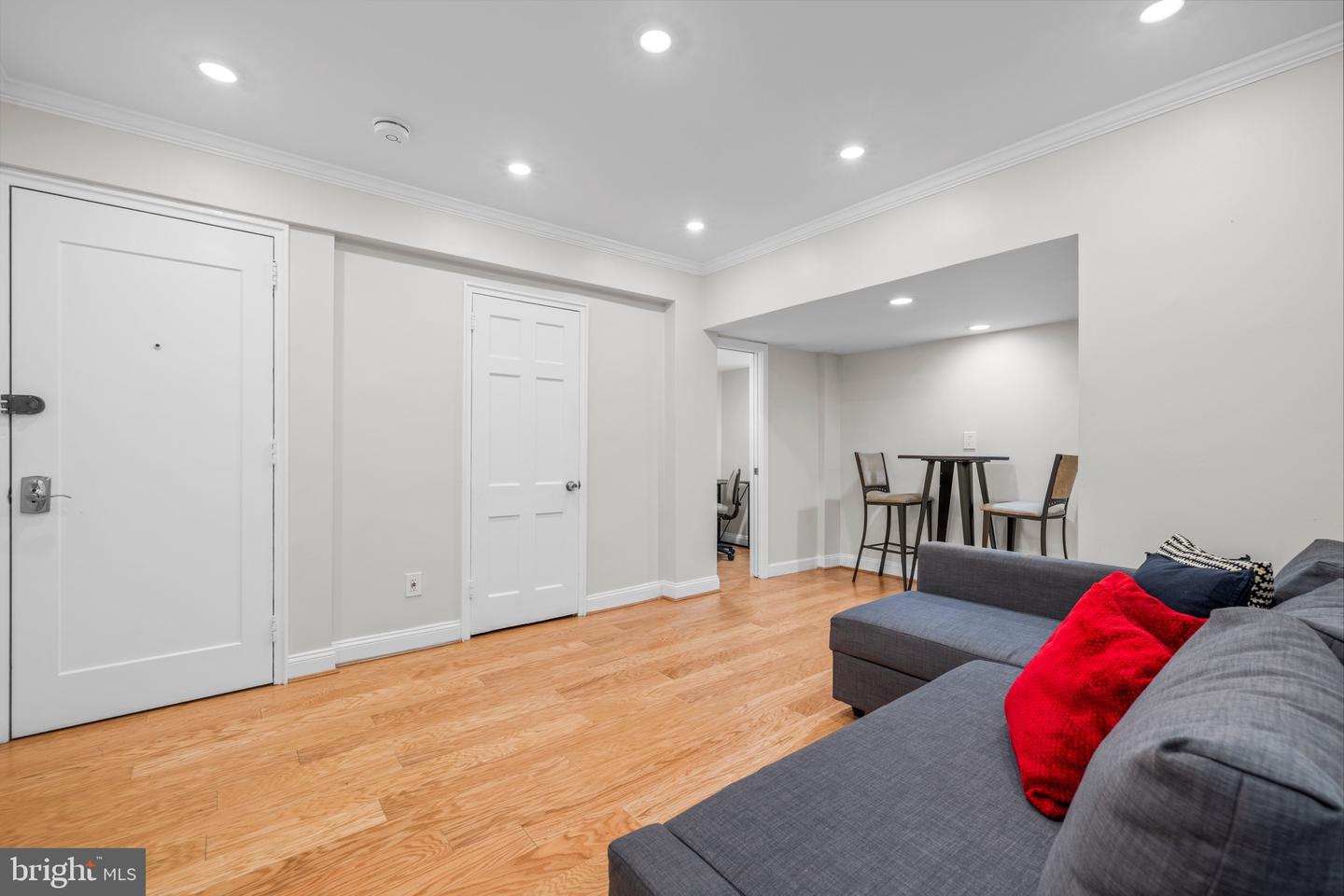 2130 N St Nw #4c Property Photo 7
