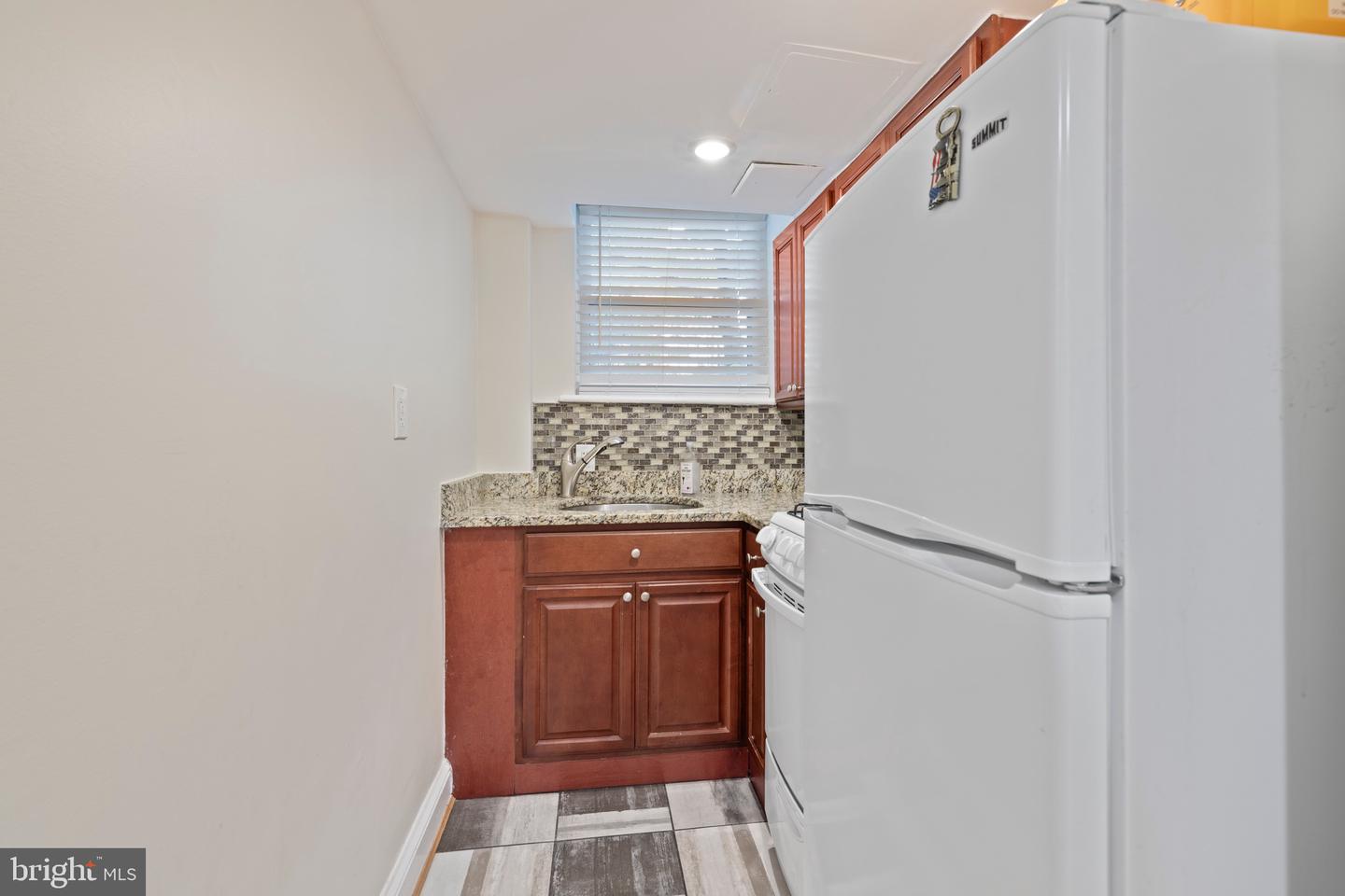 2130 N St Nw #4c Property Photo 9