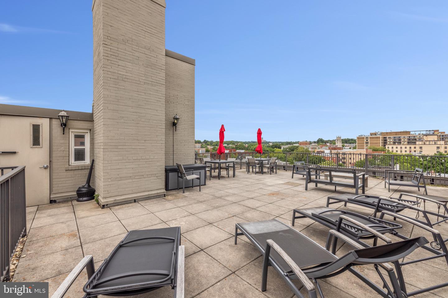 2130 N St Nw #4c Property Photo 16