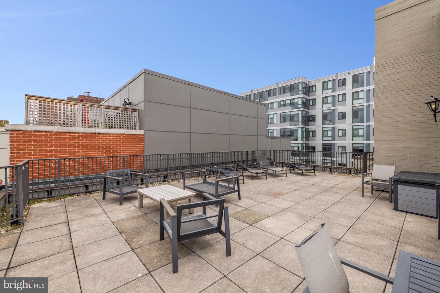 2130 N St Nw #4c Property Photo 17