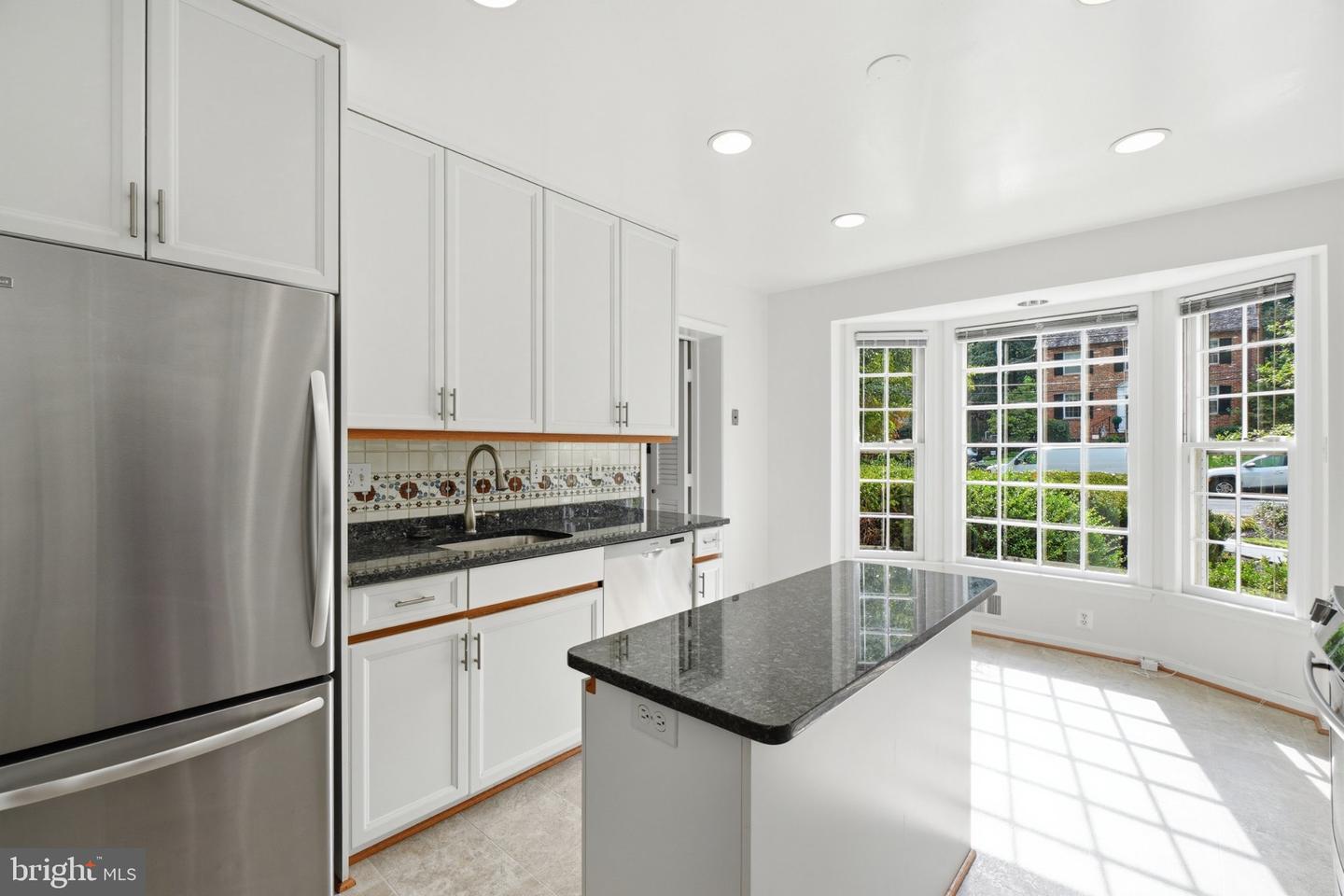 6460 32nd St Nw Property Photo 13