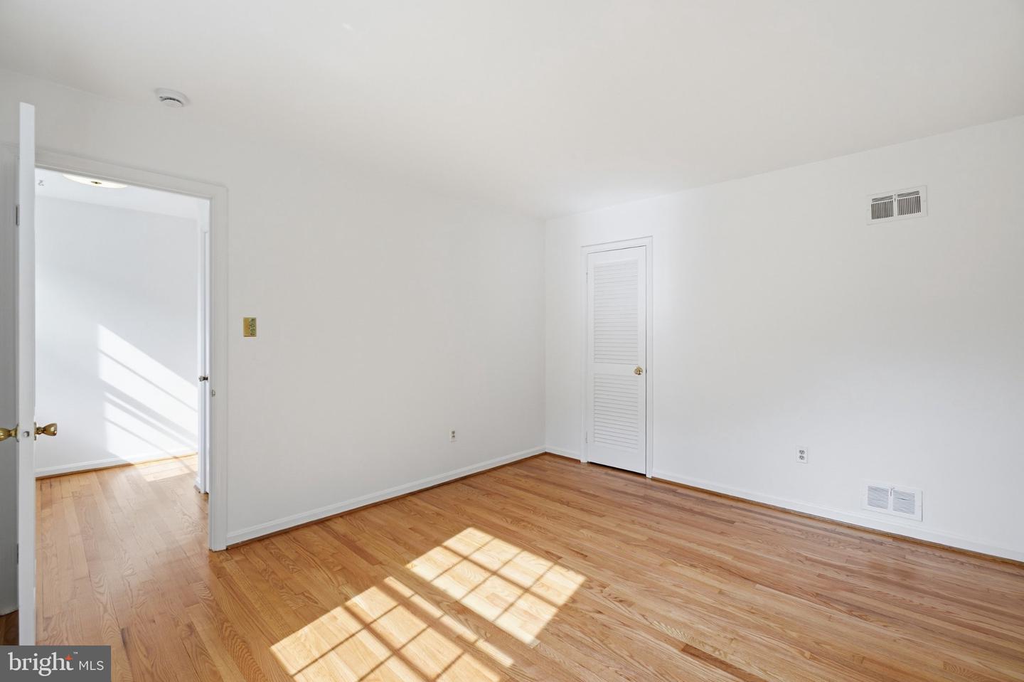 6460 32nd St Nw Property Photo 27