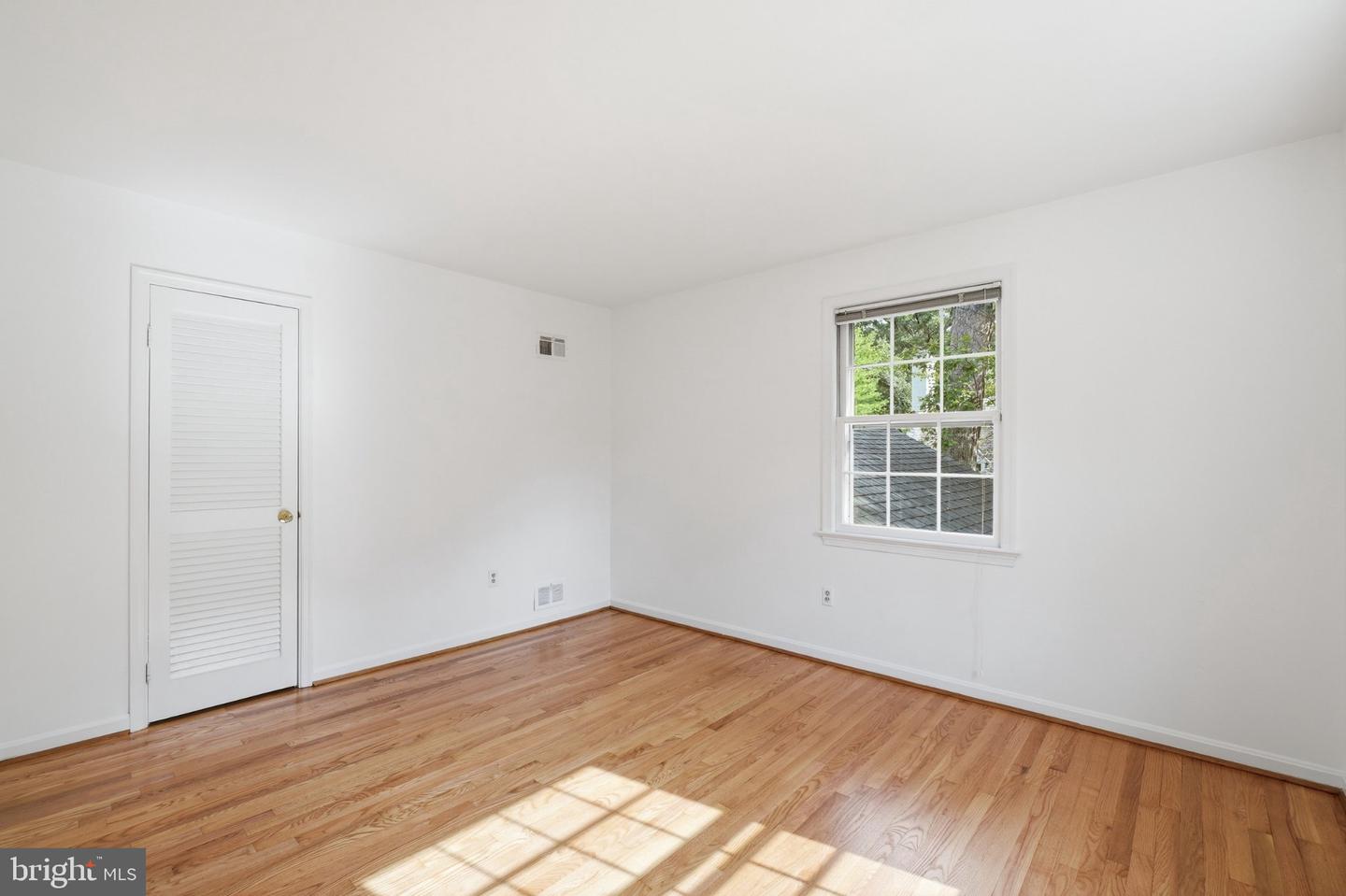 6460 32nd St Nw Property Photo 28