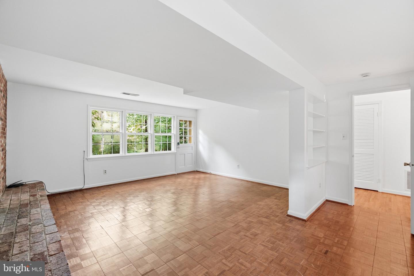 6460 32nd St Nw Property Photo 30