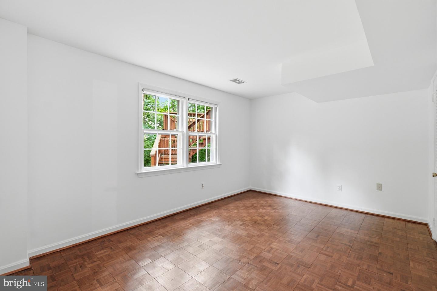 6460 32nd St Nw Property Photo 32