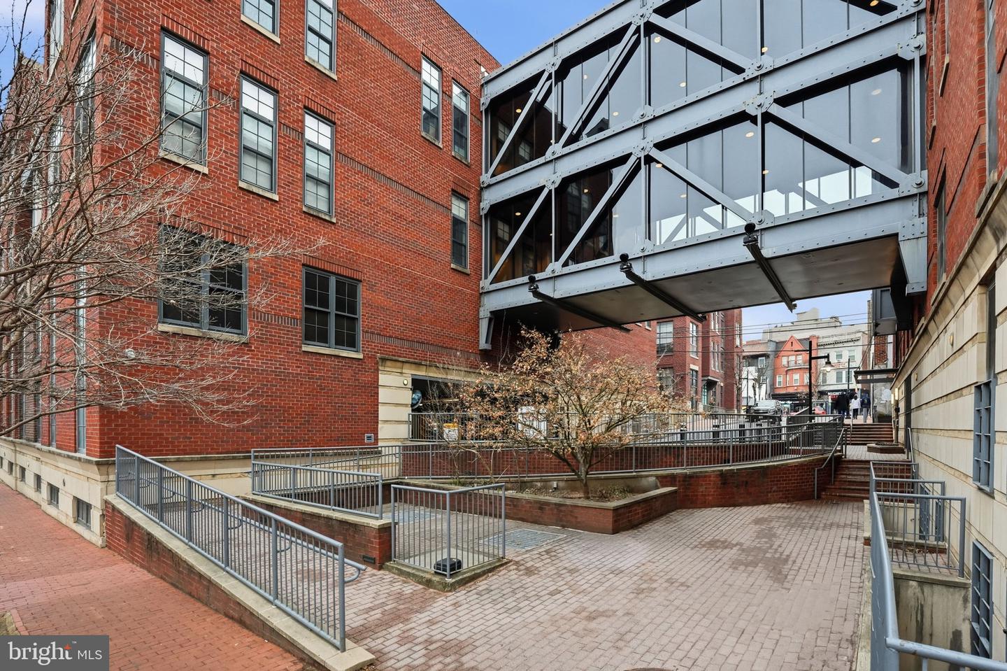 2328 Champlain St Nw #302 Property Photo 4