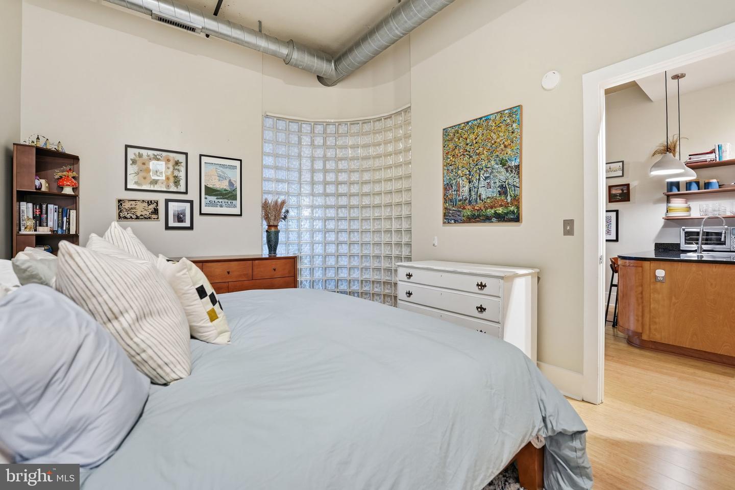 2328 Champlain St Nw #302 Property Photo 32